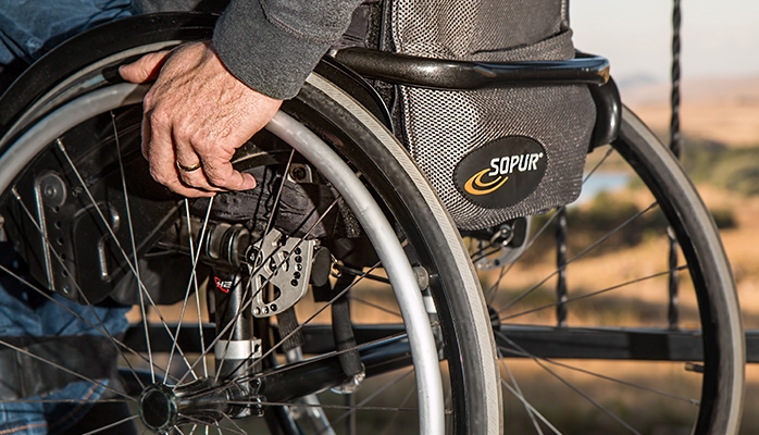 Nullité du licenciement à raison du handicap : précision sur l’office du juge